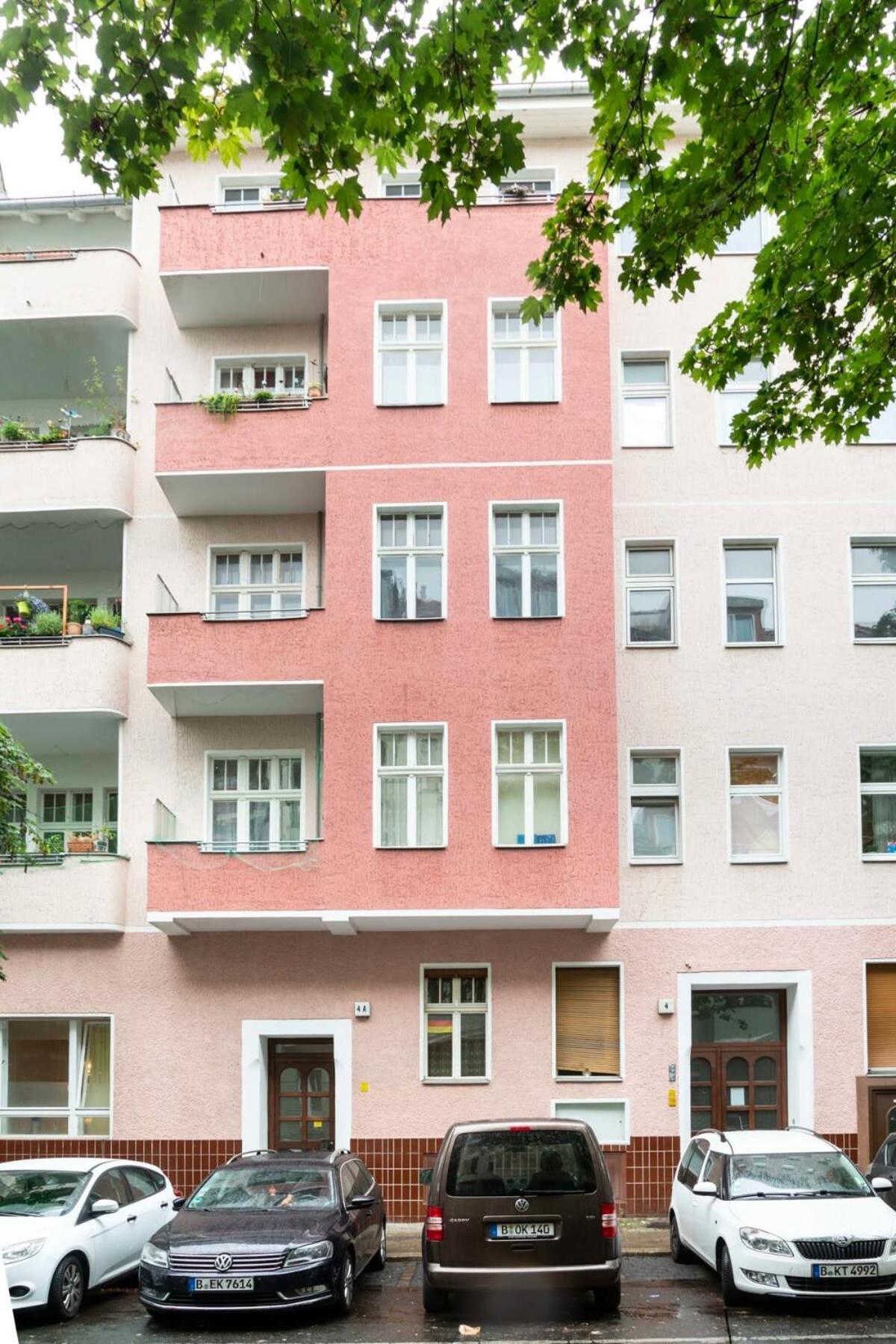 Cozy 2 Room Apartment Next To Hermannstrasse Berlin Exteriör bild